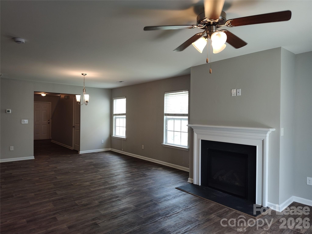 6731 Broad Valley Court - Photo 8