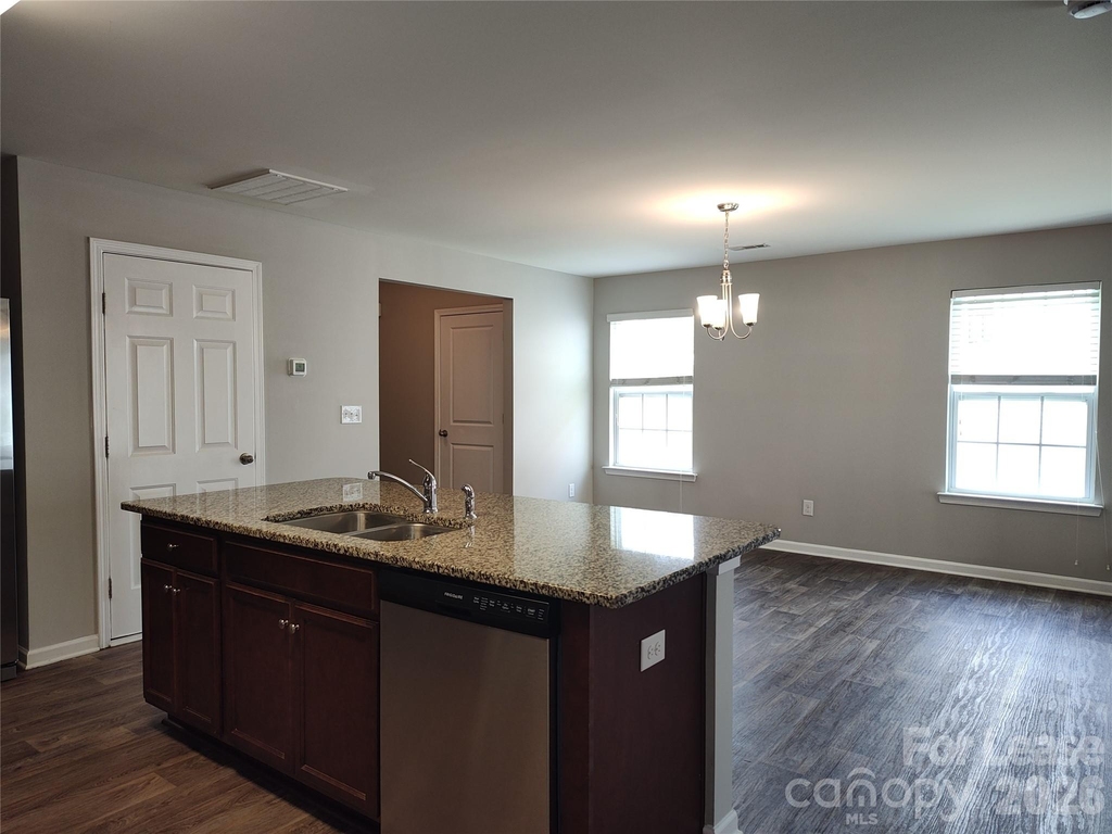 6731 Broad Valley Court - Photo 5