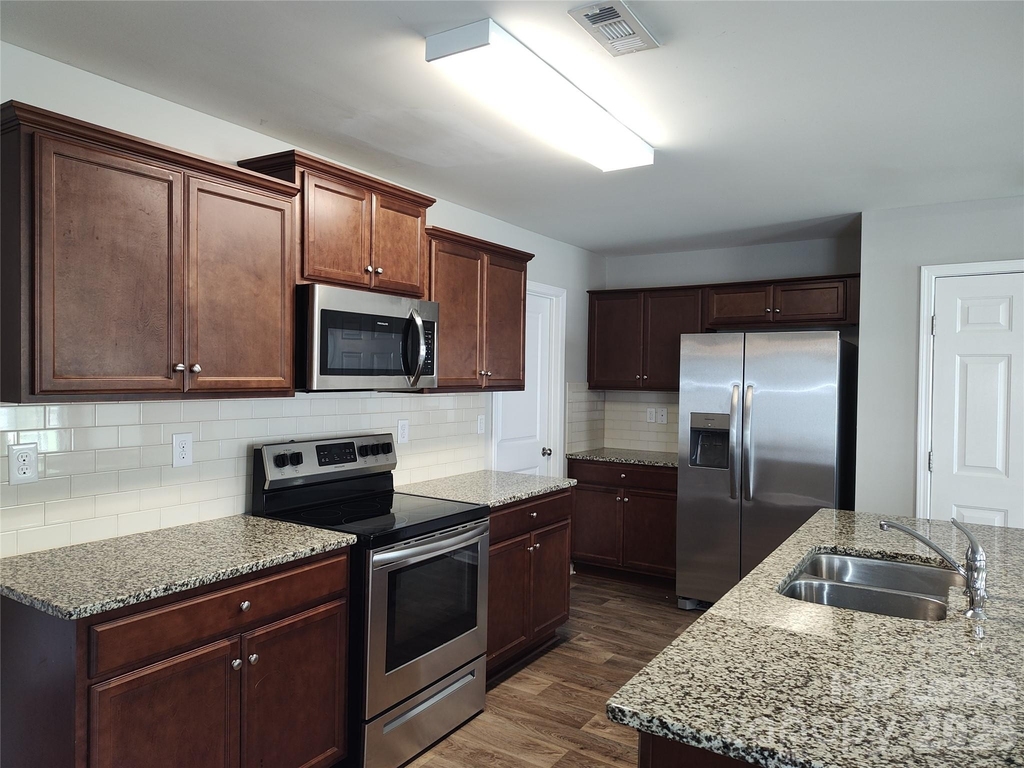 6731 Broad Valley Court - Photo 2