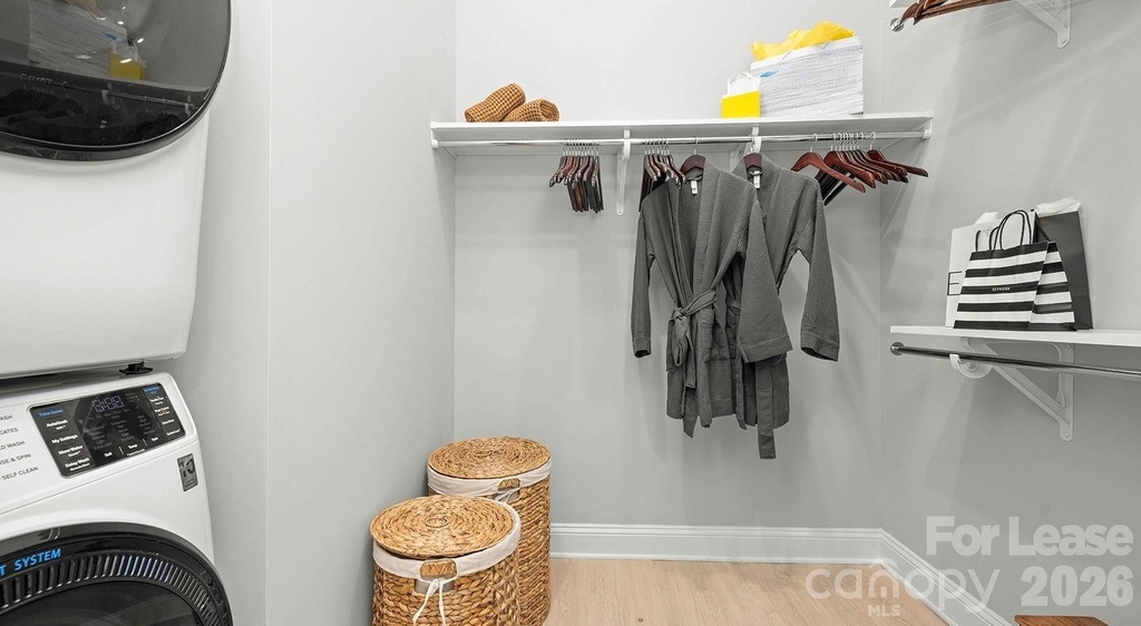 9035 Lindholm Drive - Photo 32