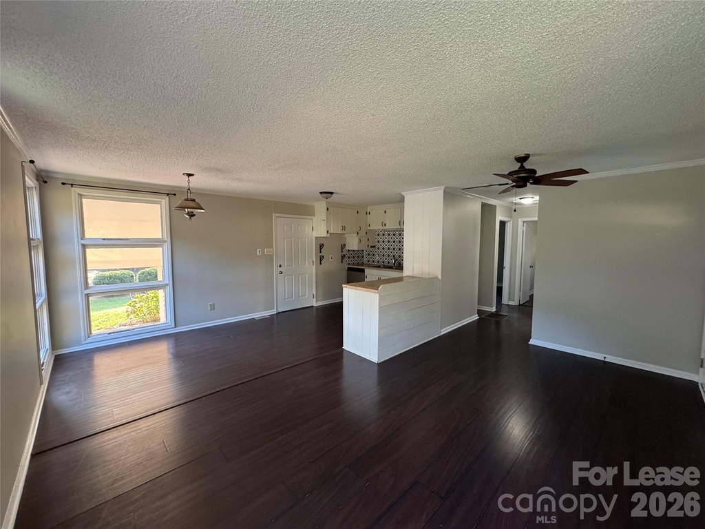 124 Roxie Lane - Photo 3