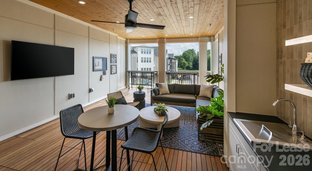 9035 Lindholm Drive - Photo 8