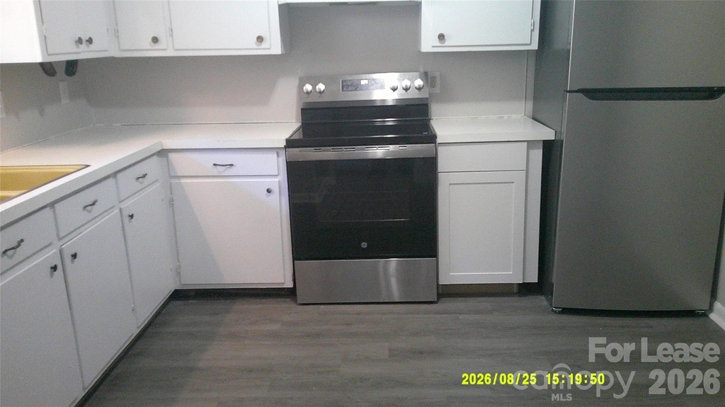 646 3rd Street Se - Photo 7