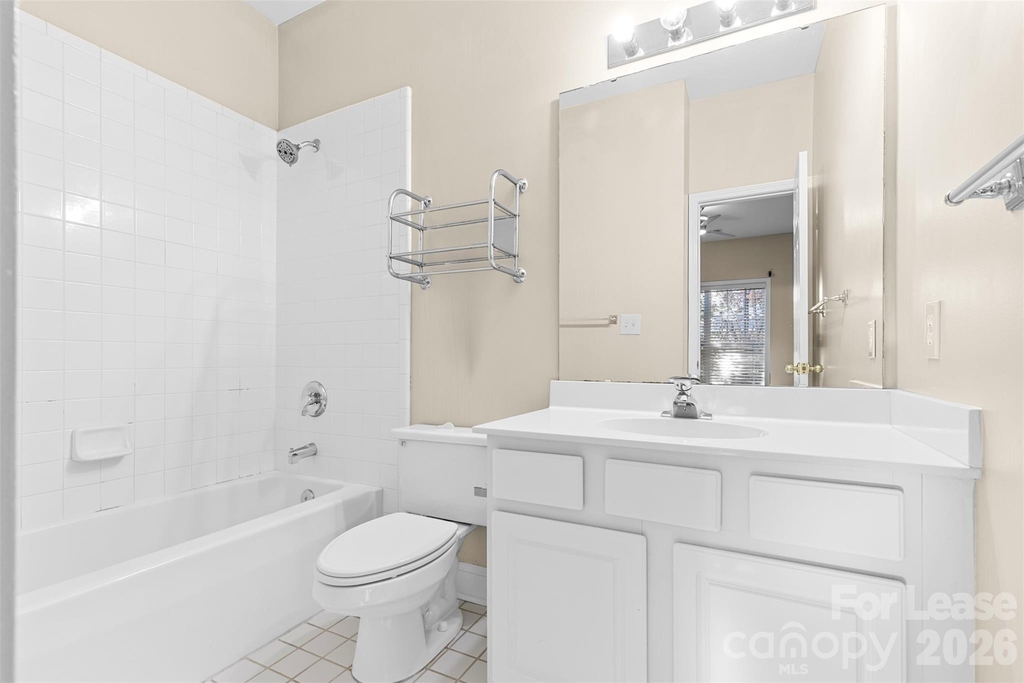 958 W 1st Street - Photo 16