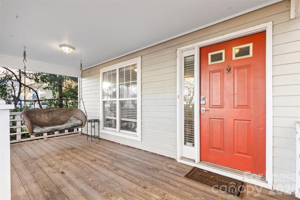 958 W 1st Street - Photo 4