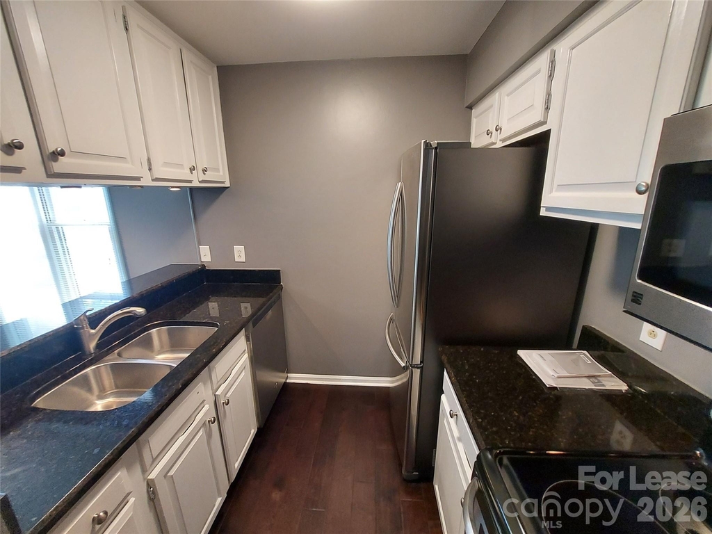 226 Queens Road - Photo 8