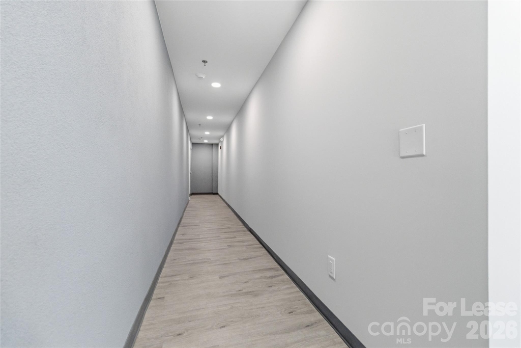 350 W Main Avenue - Photo 17