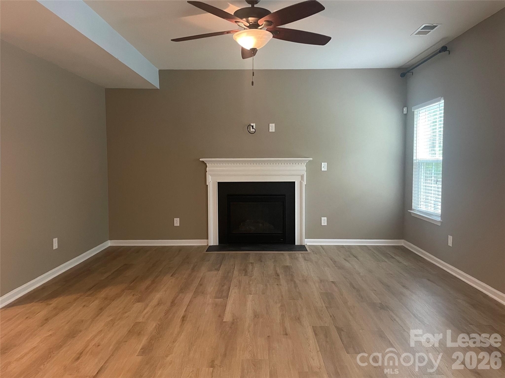 5712 Selkirkshire Road - Photo 5