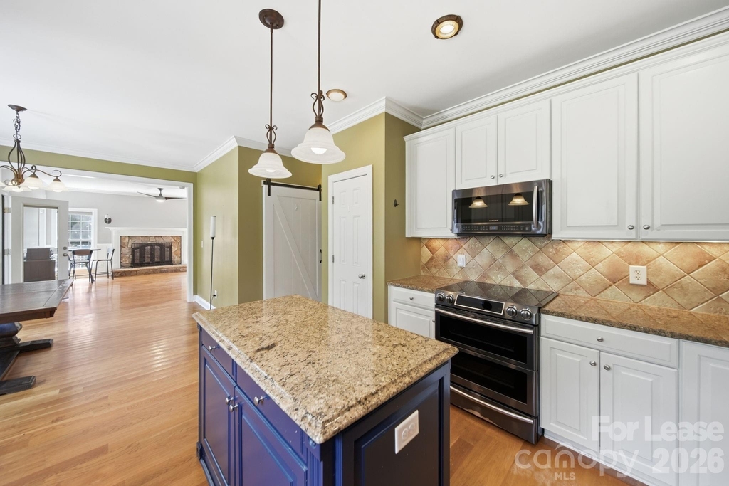 7107 Nesbit Road - Photo 17