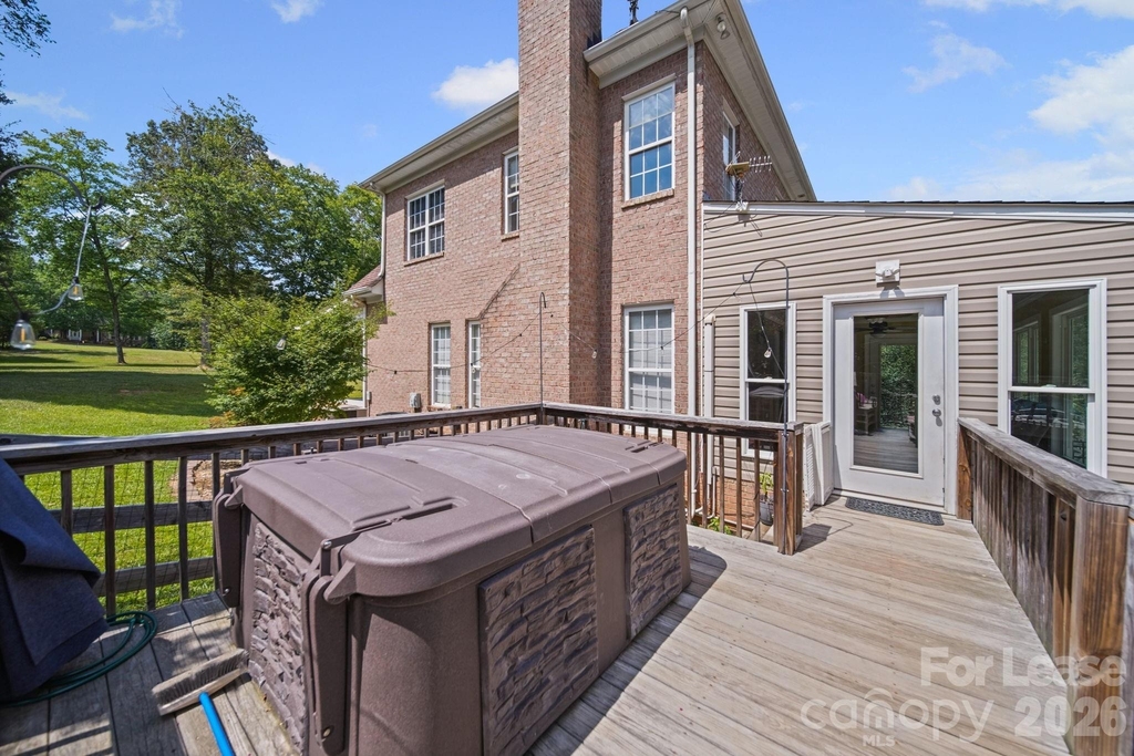 7107 Nesbit Road - Photo 34