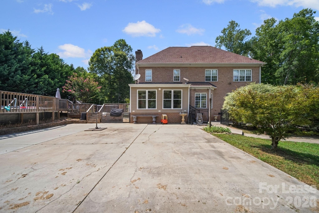 7107 Nesbit Road - Photo 38