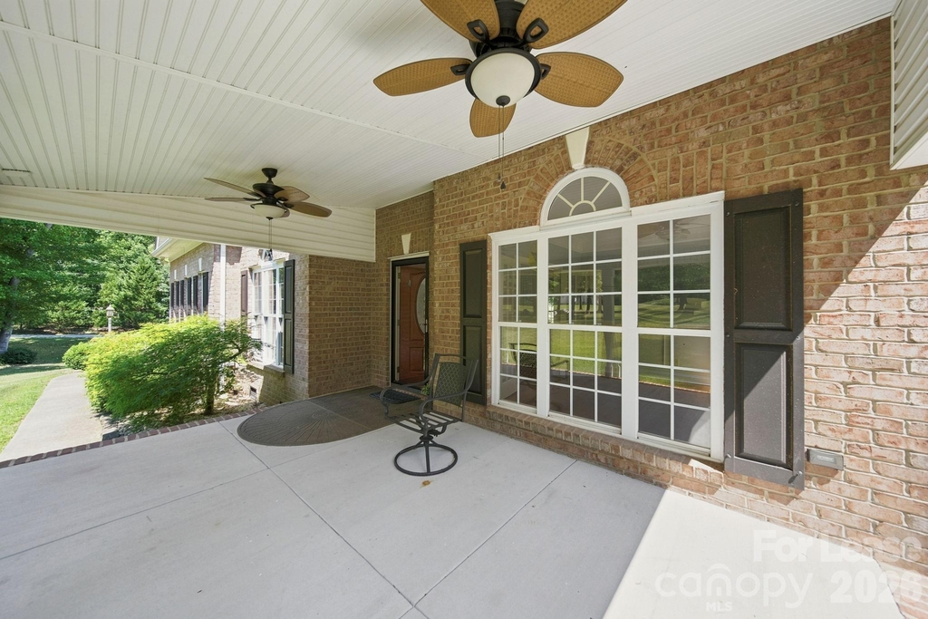 7107 Nesbit Road - Photo 5