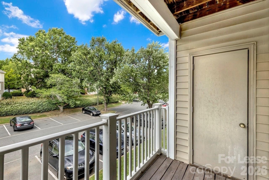 9531 University Terrace Drive - Photo 17