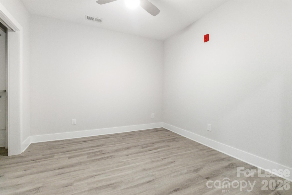 350 W Main Avenue - Photo 4