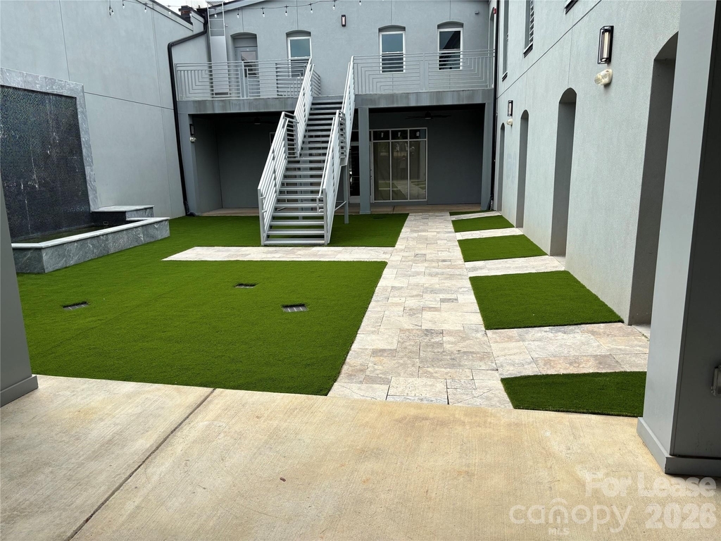 350 W Main Avenue - Photo 18