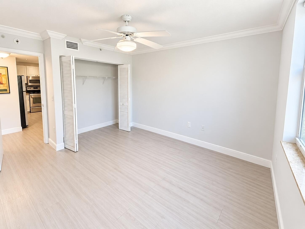 2721 Ocean Club Boulevard - Photo 12
