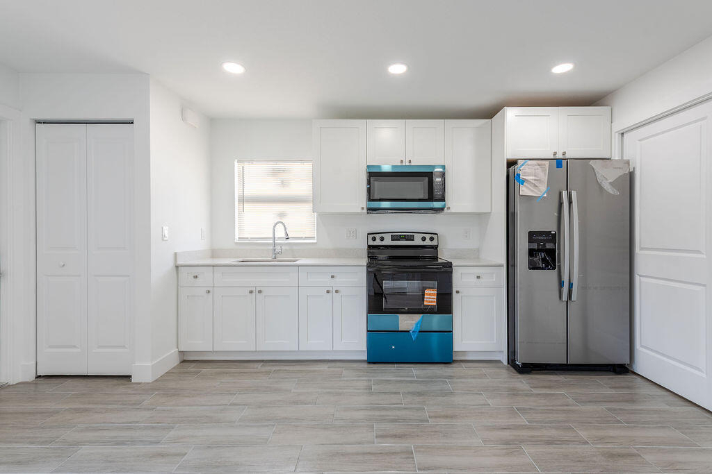 4959 Se Primrose Way - Photo 3