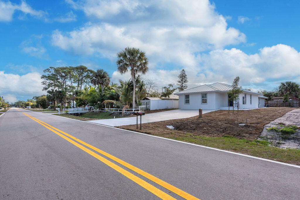 4959 Se Primrose Way - Photo 17