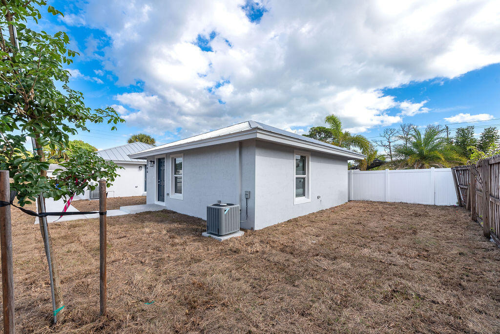 4959 Se Primrose Way - Photo 18