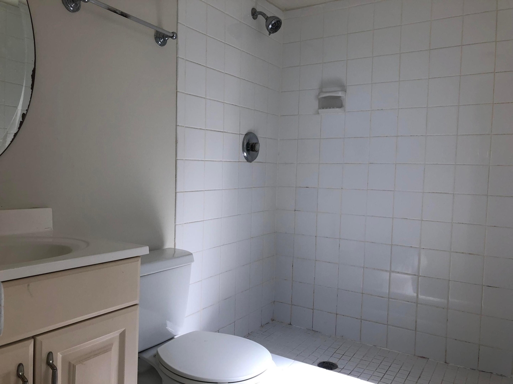 10714 Royal Palm Boulevard - Photo 11