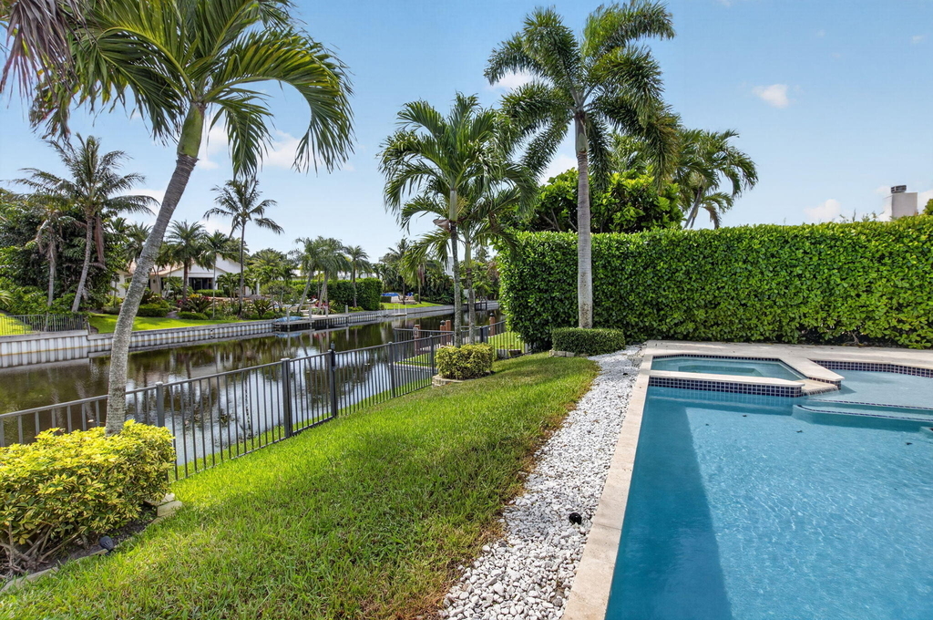 621 Anchor Point - Photo 39