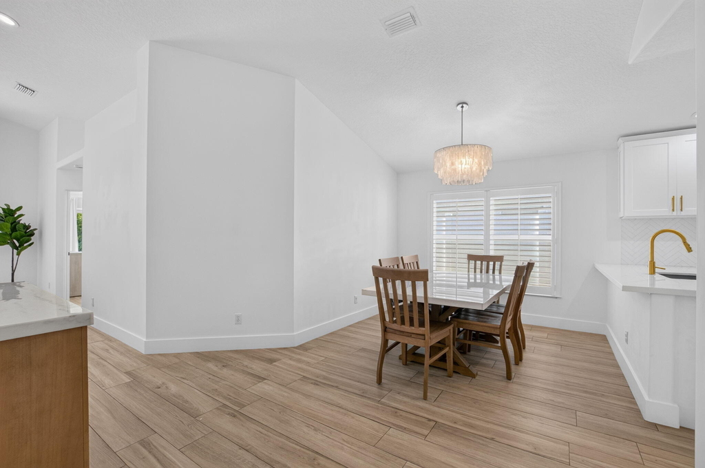 621 Anchor Point - Photo 5
