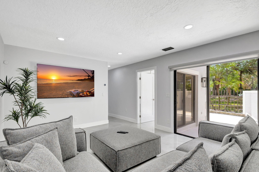 355 Prestwick Circle - Photo 14