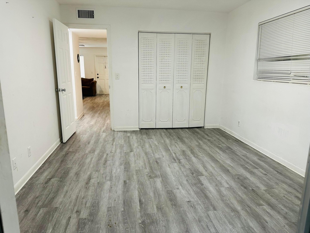 3402 Cynthia Lane - Photo 11