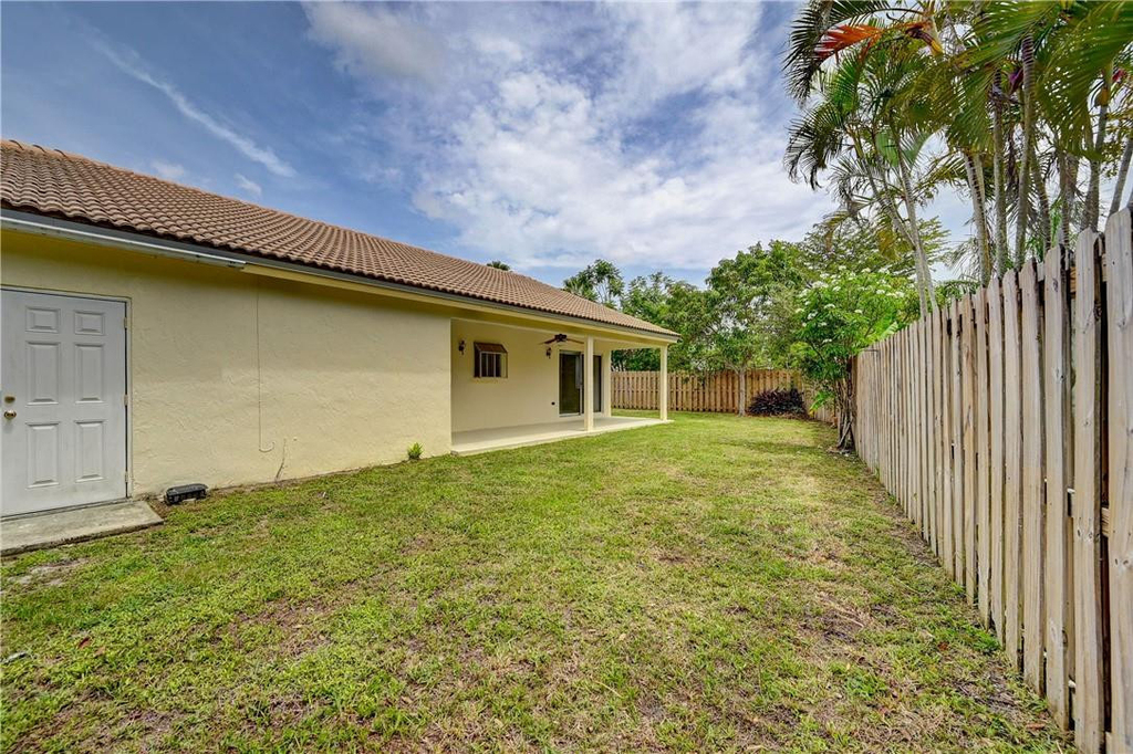 13348 Nw 13th Street - Photo 2