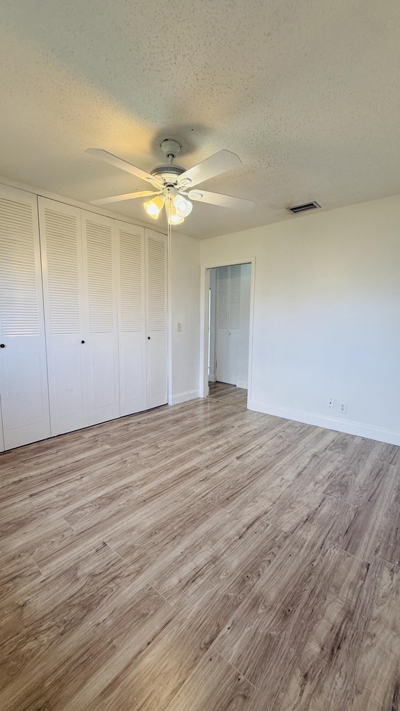 2676 Dudley Drive E - Photo 15