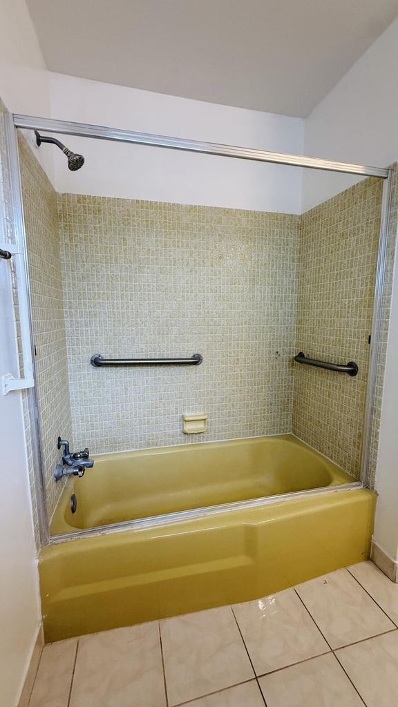 2676 Dudley Drive E - Photo 11