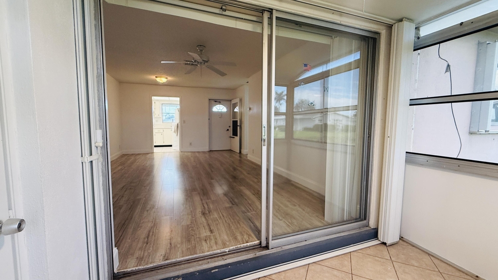 2676 Dudley Drive E - Photo 19
