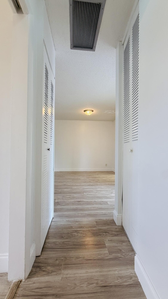 2676 Dudley Drive E - Photo 16