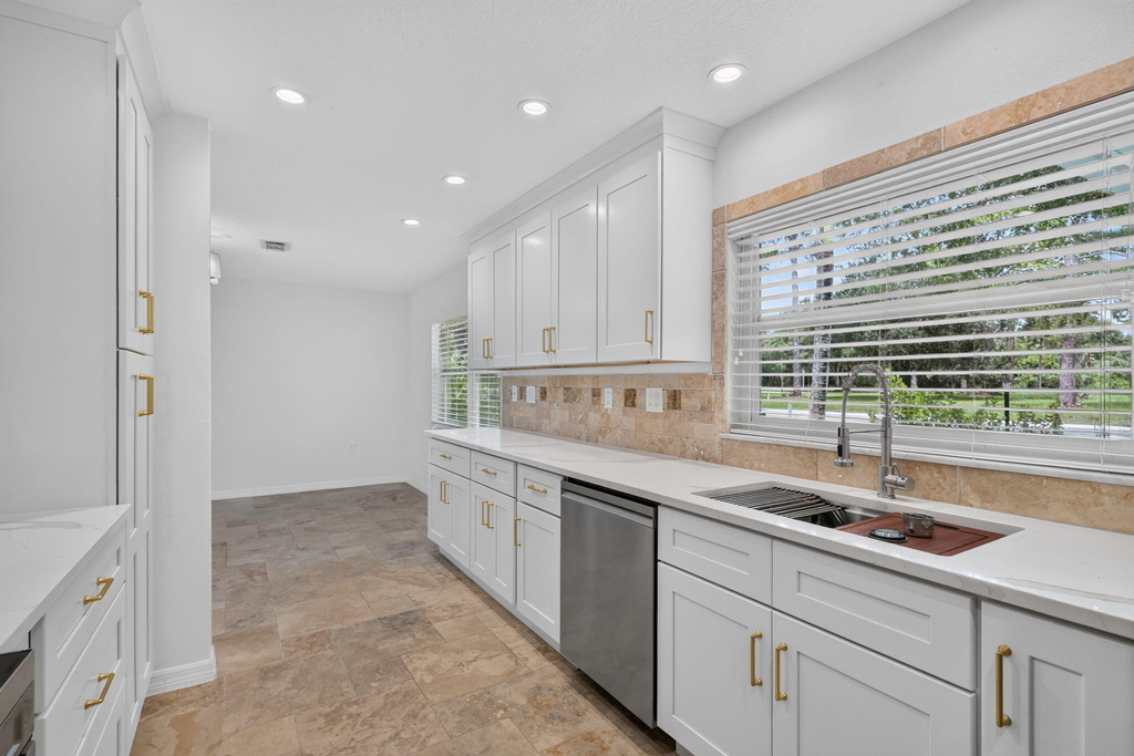1125 41st Avenue - Photo 15