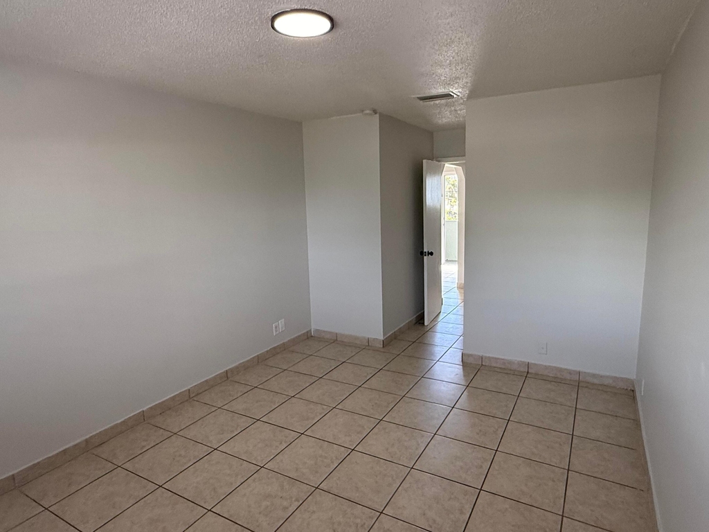 720 Ne 7th Street - Photo 15