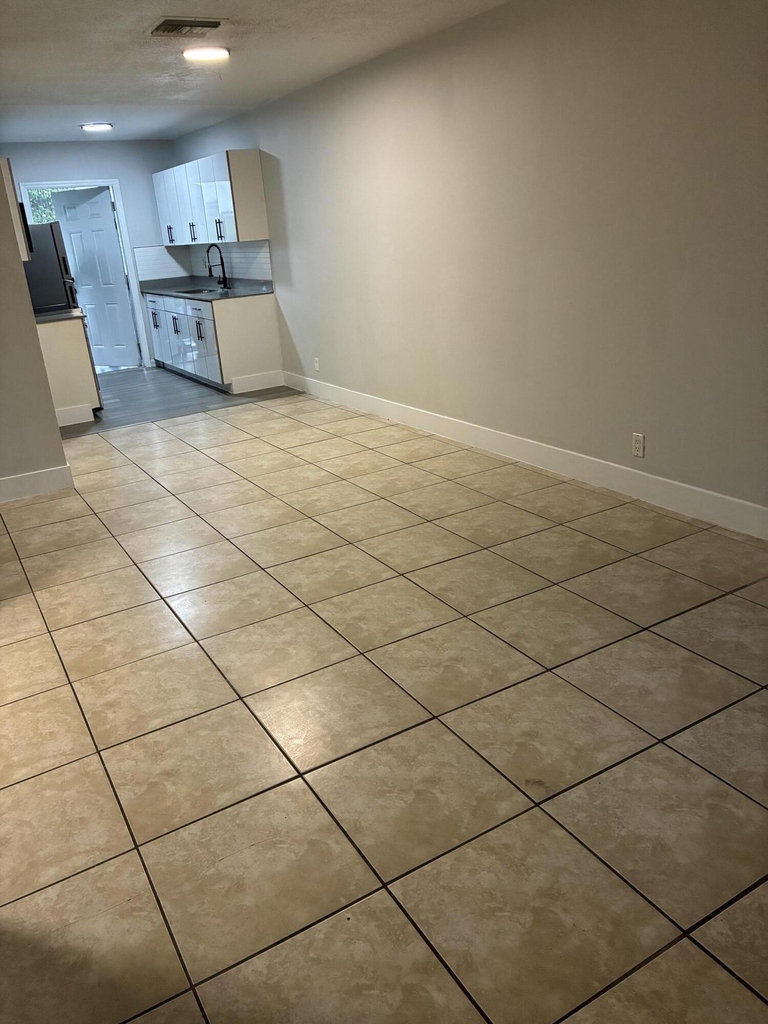720 Ne 7th Street - Photo 8