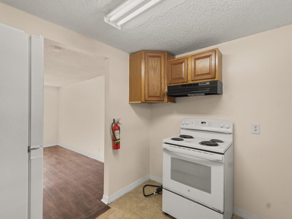 3370 45th Place - Photo 30
