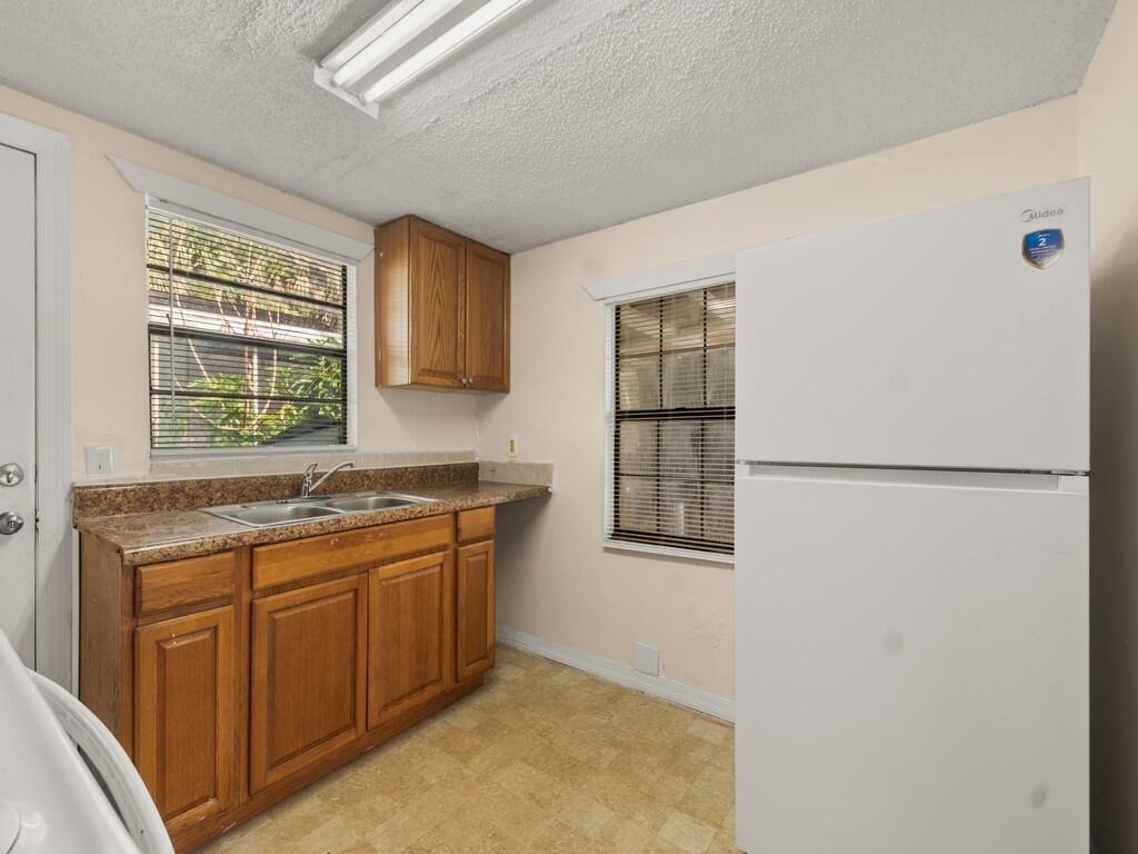 3370 45th Place - Photo 28