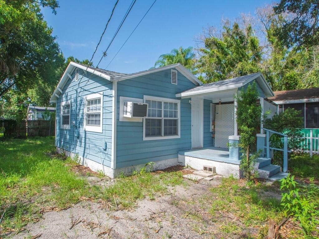 3370 45th Place - Photo 1