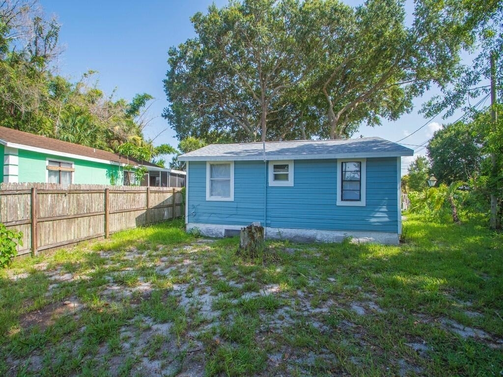 3370 45th Place - Photo 7