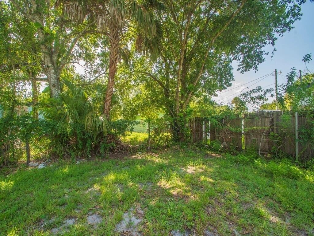 3370 45th Place - Photo 10