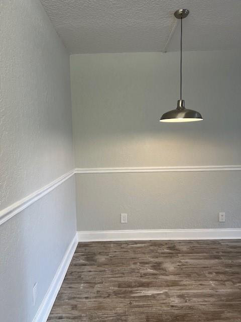 2588 Riverside Drive - Photo 11