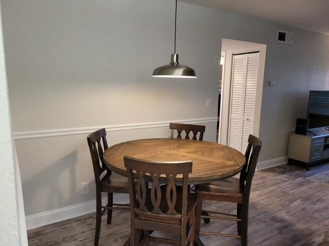 2588 Riverside Drive - Photo 9