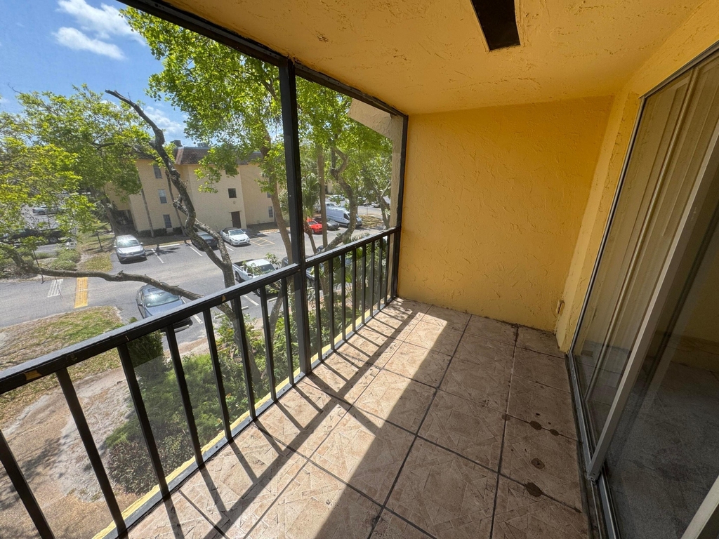450 Nw 20th Street - Photo 10