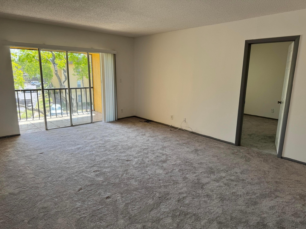 450 Nw 20th Street - Photo 6