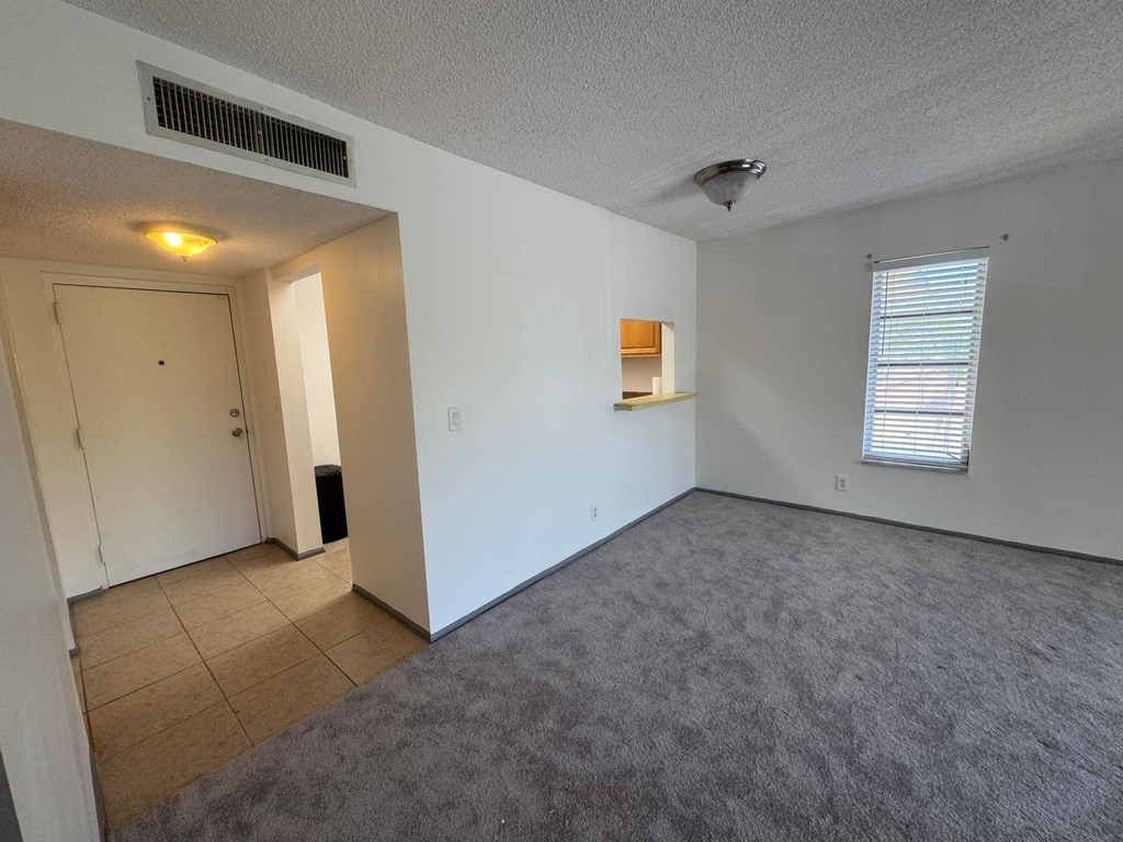 450 Nw 20th Street - Photo 8