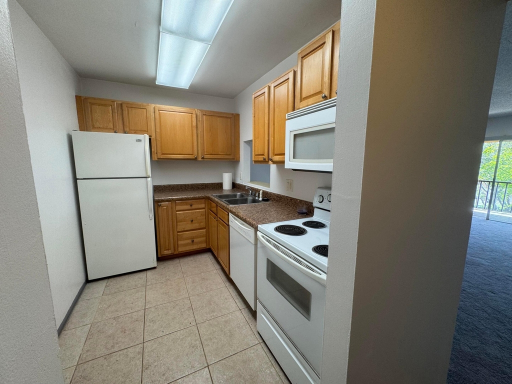 450 Nw 20th Street - Photo 4