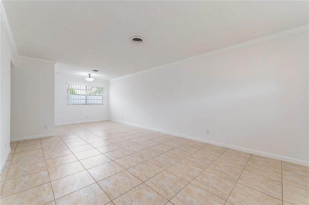 3500 Polk Street - Photo 2