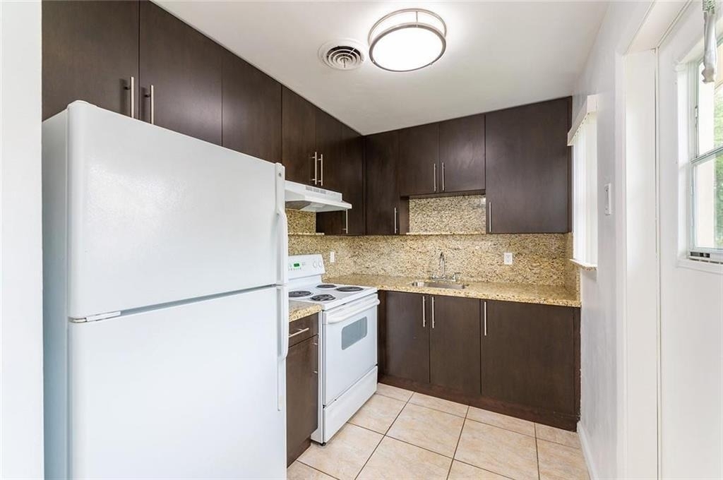 3500 Polk Street - Photo 4