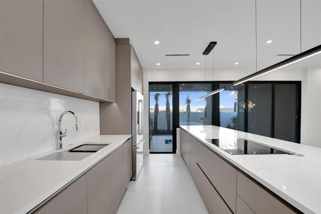 1527 Ne 15th Avenue - Photo 16